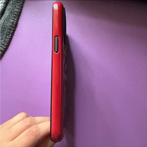 Red and White Artistic Phone Case - Picture 3 of 5